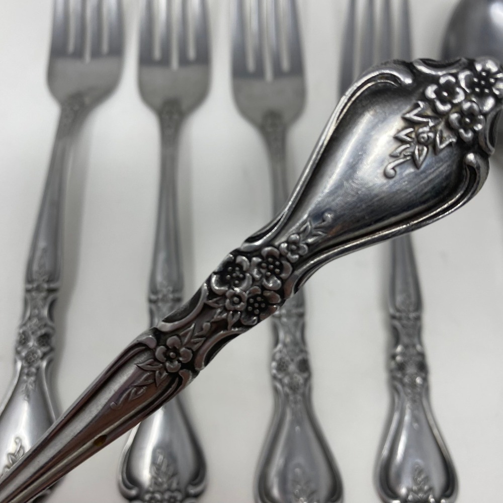 Vtg 6pc Set Wm. Rogers & Son Flatware Mid-Century Silver Floral Stainless Korea